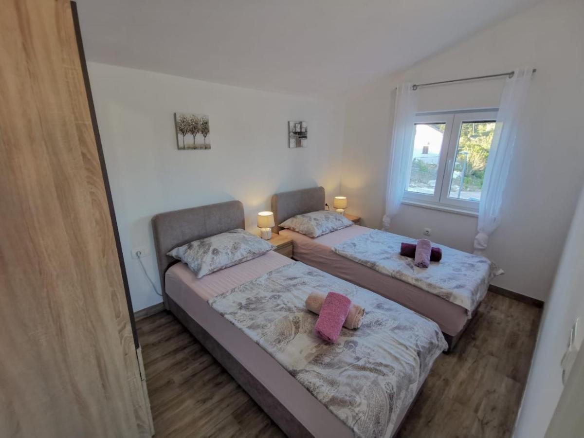 Apartmani Goga 2 Molat Eksteriør billede